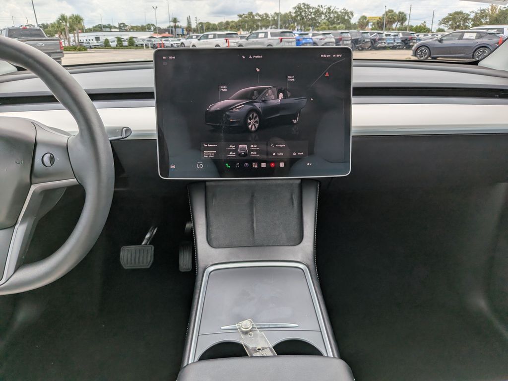 2024 Tesla Model Y Standard Range San Clemente CA