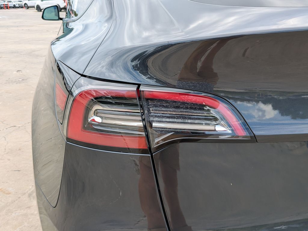 2024 Tesla Model Y Standard Range San Clemente CA