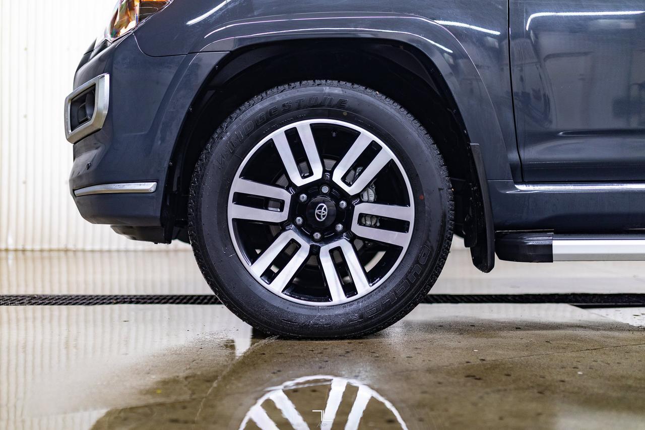 2024 Toyota 4Runner AWD Limited Leather Roof Nav BCam Red Deer AB