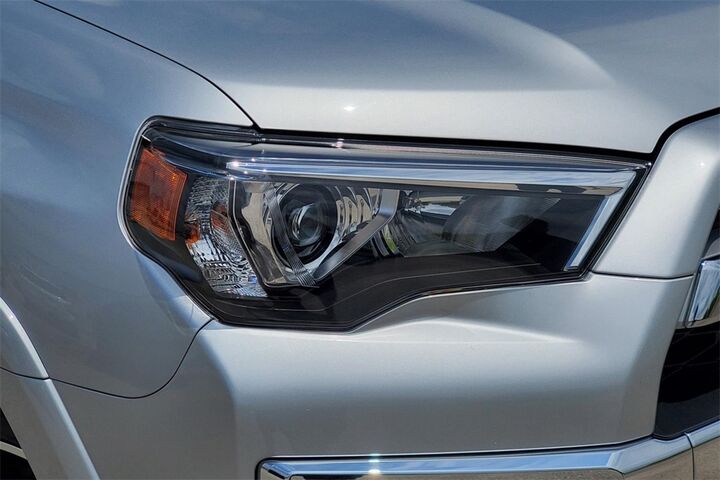 2024 Toyota 4Runner Limited  TX