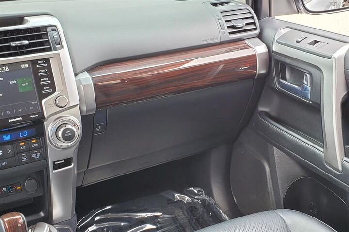 2024 Toyota 4Runner Limited  TX