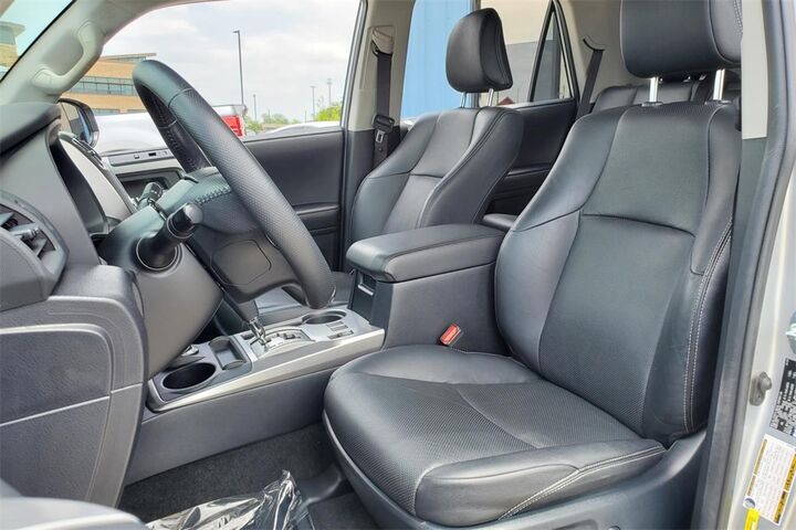 2024 Toyota 4Runner Limited  TX