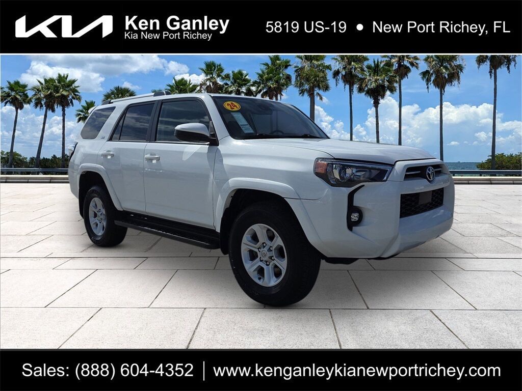 2024 Toyota 4Runner SR5 Oshkosh WI