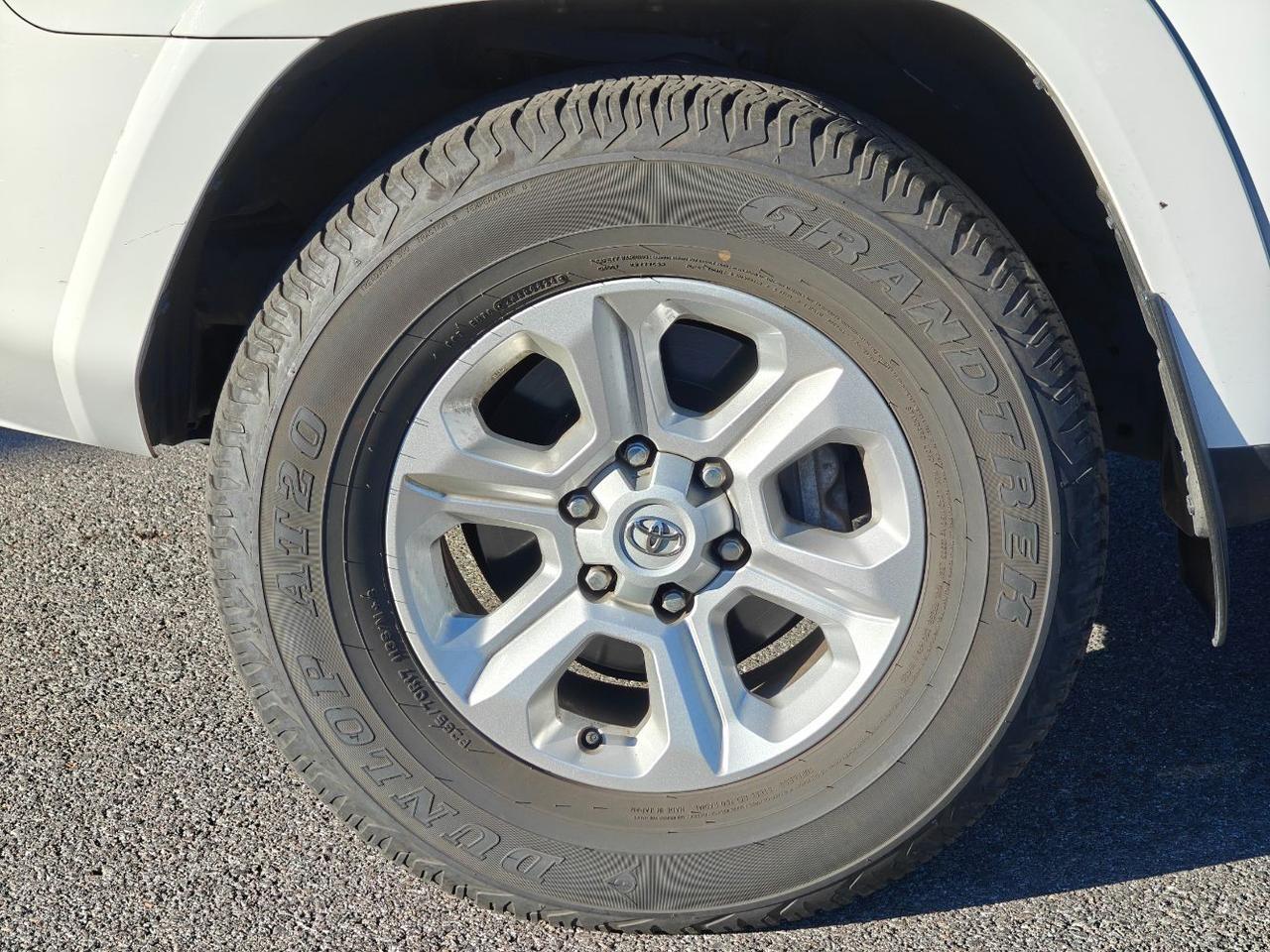 2024 Toyota 4Runner SR5 Hayden ID