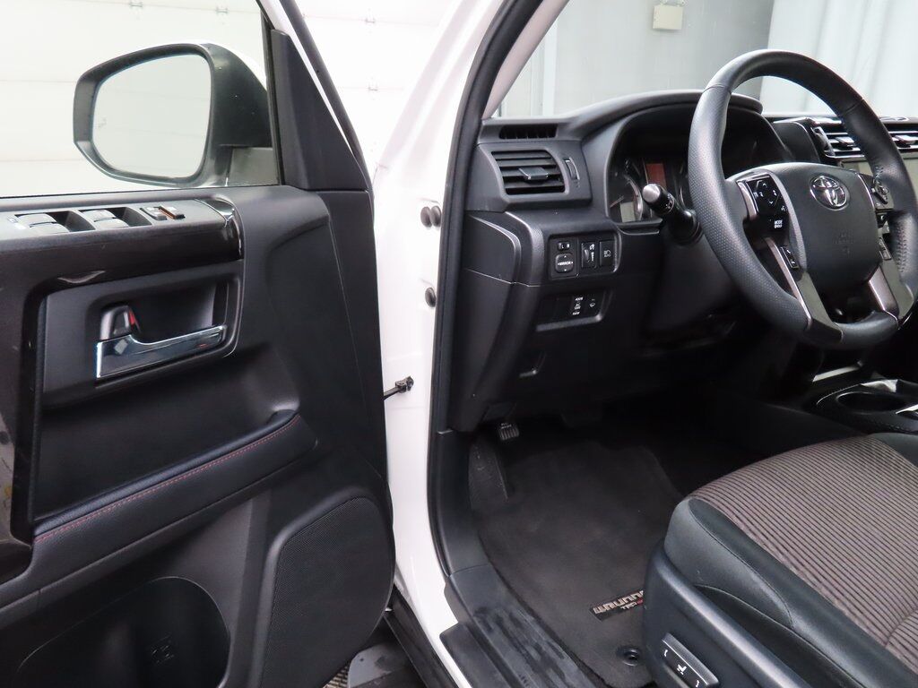 2024 Toyota 4Runner TRD Off-Road 4WD Fond du Lac WI