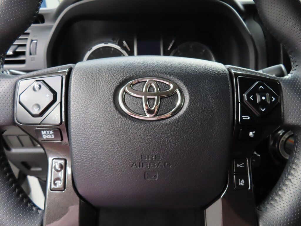 2024 Toyota 4Runner TRD Off-Road 4WD Fond du Lac WI