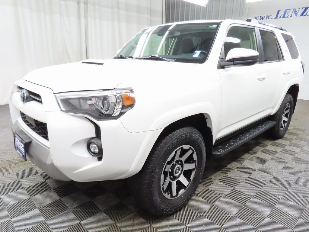 2024 Toyota 4Runner TRD Off-Road 4WD Fond du Lac WI