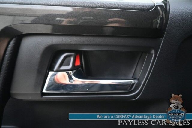 2024 Toyota 4Runner TRD Off Road / 4X4 / 4.0L V6 / Power Driver's Seat / Adaptive Cruise / Lane Departure & Blind Spot Alert / Apple CarPlay & Android Auto / Back Up Camera / Keyless Entry & Start / Alloy Wheels / Tow Pkg / 1-Owner Wasilla AK