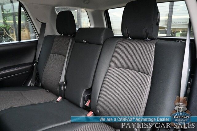 2024 Toyota 4Runner TRD Off Road / 4X4 / 4.0L V6 / Power Driver's Seat / Adaptive Cruise / Lane Departure & Blind Spot Alert / Bluetooth / Back Up Camera / Keyless Entry & Start / Alloy Wheels / Tow Pkg / 1-Owner Anchorage AK