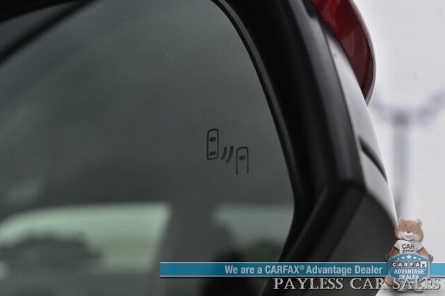 2024 Toyota 4Runner TRD Off Road / 4X4 / 4.0L V6 / Power Driver's Seat / Adaptive Cruise / Lane Departure & Blind Spot / Apple CarPlay & Android Auto / Back Up Camera / Keyless Entry & Start / Alloy Wheels / Tow Pkg / 1-Owner Anchorage AK