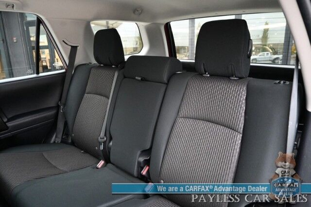 2024 Toyota 4Runner TRD Off Road / 4X4 / 4.0L V6 / Power Driver's Seat / Adaptive Cruise / Lane Departure & Blind Spot / Apple CarPlay & Android Auto / Back Up Camera / Keyless Entry & Start / Alloy Wheels / Tow Pkg / 1-Owner Anchorage AK