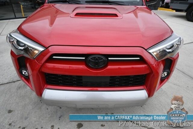 2024 Toyota 4Runner TRD Off Road / 4X4 / 4.0L V6 / Power Driver's Seat / Adaptive Cruise / Lane Departure & Blind Spot / Apple CarPlay & Android Auto / Back Up Camera / Keyless Entry & Start / Alloy Wheels / Tow Pkg / 1-Owner Anchorage AK