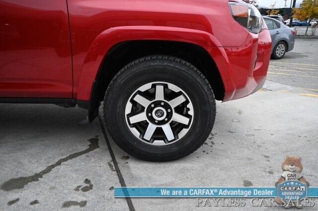 2024 Toyota 4Runner TRD Off Road / 4X4 / 4.0L V6 / Power Driver's Seat / Adaptive Cruise / Lane Departure & Blind Spot / Apple CarPlay & Android Auto / Back Up Camera / Keyless Entry & Start / Alloy Wheels / Tow Pkg / 1-Owner Anchorage AK