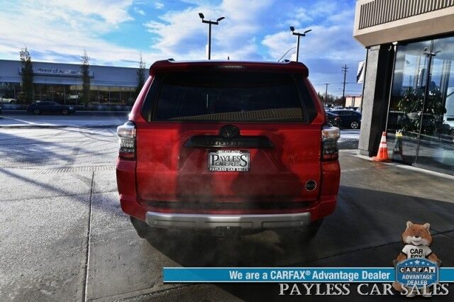 2024 Toyota 4Runner TRD Off Road / 4X4 / 4.0L V6 / Power Driver's Seat / Adaptive Cruise / Lane Departure & Blind Spot / Apple CarPlay & Android Auto / Back Up Camera / Keyless Entry & Start / Alloy Wheels / Tow Pkg / 1-Owner Anchorage AK