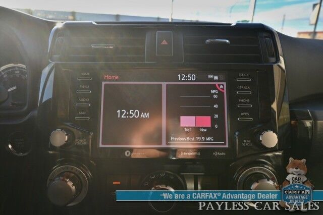 2024 Toyota 4Runner TRD Off Road / 4X4 / 4.0L V6 / Power Driver's Seat / Adaptive Cruise / Lane Departure & Blind Spot / Apple CarPlay & Android Auto / USB Input / Back Up Camera / Keyless Entry & Start / Tow Pkg / 1-Owner Anchorage AK