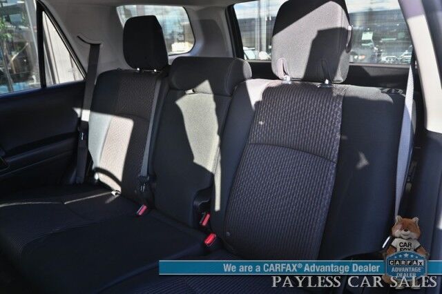 2024 Toyota 4Runner TRD Off Road / 4X4 / 4.0L V6 / Power Driver's Seat / Adaptive Cruise / Lane Departure & Blind Spot / Apple CarPlay & Android Auto / USB Input / Back Up Camera / Keyless Entry & Start / Tow Pkg / 1-Owner Anchorage AK