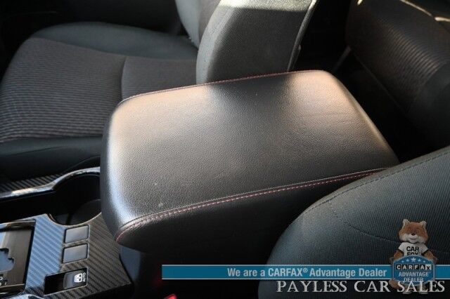 2024 Toyota 4Runner TRD Off Road / 4X4 / 4.0L V6 / Power Driver's Seat / Adaptive Cruise / Lane Departure & Blind Spot / Apple CarPlay & Android Auto / USB Input / Back Up Camera / Keyless Entry & Start / Tow Pkg / 1-Owner Anchorage AK