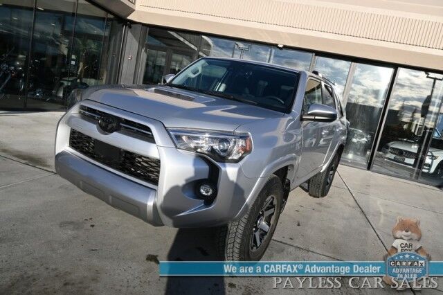 2024 Toyota 4Runner TRD Off Road / 4X4 / 4.0L V6 / Power Driver's Seat / Adaptive Cruise / Lane Departure & Blind Spot / Apple CarPlay & Android Auto / USB Input / Back Up Camera / Keyless Entry & Start / Tow Pkg / 1-Owner Anchorage AK