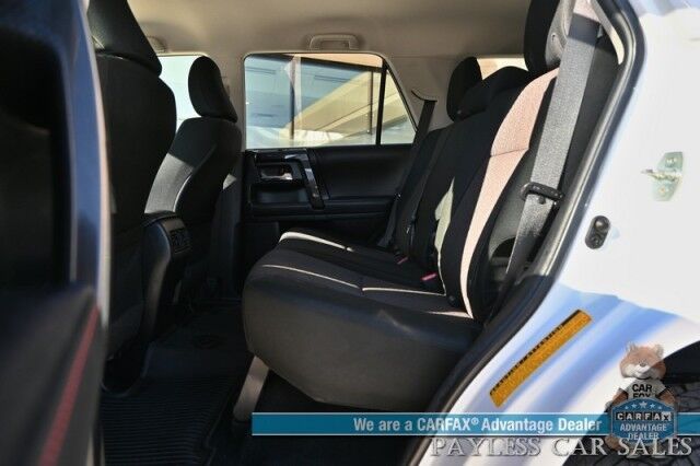 2024 Toyota 4Runner TRD Off Road / 4X4 / 4.0L V6 / Power Driver's Seat / Adaptive Cruise / Lane Departure & Blind Spot / Apple CarPlay & Android Auto / USB Input / Back Up Camera / Keyless Entry & Start / Tow Pkg / 1-Owner Anchorage AK