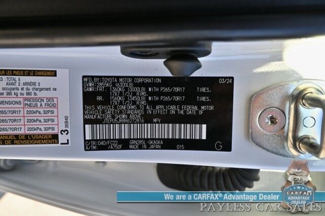 2024 Toyota 4Runner TRD Off Road / 4X4 / 4.0L V6 / Power Driver's Seat / Adaptive Cruise / Lane Departure & Blind Spot / Apple CarPlay & Android Auto / USB Input / Back Up Camera / Keyless Entry & Start / Tow Pkg / 1-Owner Anchorage AK