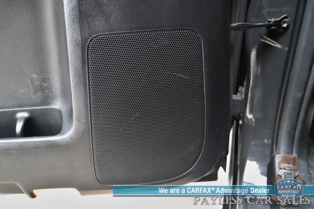 2024 Toyota 4Runner TRD Off Road / 4X4 / 4.0L V6 / Power Driver's Seat / Adaptive Cruise / Lane Departure & Blind Spot / Apple CarPlay & Android Auto / USB Input / Back Up Camera / Keyless Entry & Start / Tow Pkg / 1-Owner Anchorage AK