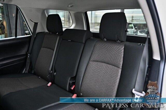 2024 Toyota 4Runner TRD Off Road / 4X4 / 4.0L V6 / Power Driver's Seat / Adaptive Cruise / Lane Departure & Blind Spot / Apple CarPlay & Android Auto / USB Input / Back Up Camera / Keyless Entry & Start / Tow Pkg / 1-Owner Anchorage AK