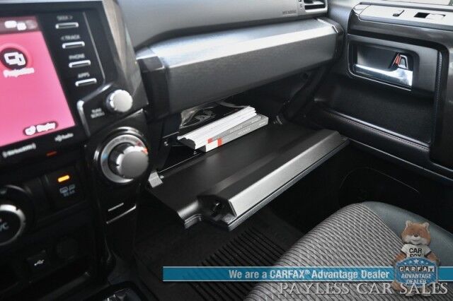 2024 Toyota 4Runner TRD Off Road / 4X4 / 4.0L V6 / Power Driver's Seat / Adaptive Cruise / Lane Departure & Blind Spot / Apple CarPlay & Android Auto / USB Input / Back Up Camera / Keyless Entry & Start / Tow Pkg / 1-Owner Anchorage AK