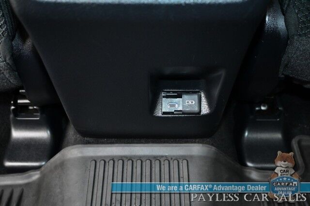 2024 Toyota 4Runner TRD Off Road / 4X4 / Power Driver's Seat / Blind Spot & Lane Departure Alert / Collision Alert / Apple CarPlay & Android Auto / Back Up Camera / Cruise Control / Keyless Entry & Start / Tow Pkg / 1-Owner Anchorage AK