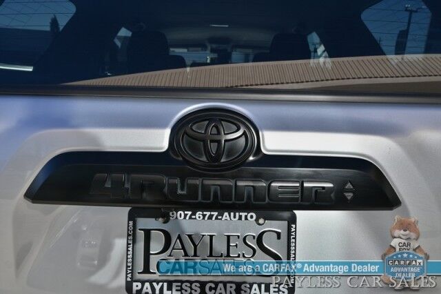 2024 Toyota 4Runner TRD Off Road / 4X4 / Power Driver's Seat / Lane Watch & Forward Collision Alert / Blind Spot Alert / Apple CarPlay & Android Auto / Back Up Cam / Bluetooth / Keyless Entry & Start / Aluminum Wheels / 1-Owner Anchorage AK