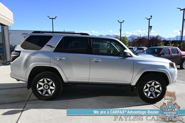 2024 Toyota 4Runner TRD Off Road / 4X4 / Power Driver's Seat / Lane Watch & Forward Collision Alert / Blind Spot Alert / Apple CarPlay & Android Auto / Back Up Cam / Bluetooth / Keyless Entry & Start / Aluminum Wheels / 1-Owner Anchorage AK