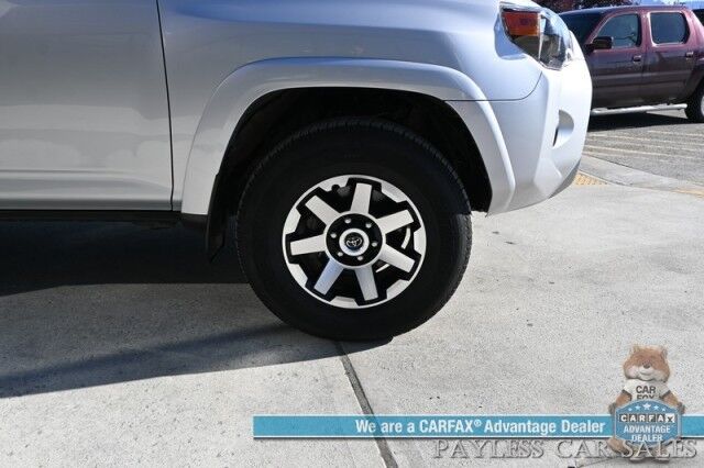 2024 Toyota 4Runner TRD Off Road / 4X4 / Power Driver's Seat / Lane Watch & Forward Collision Alert / Blind Spot Alert / Apple CarPlay & Android Auto / Back Up Cam / Bluetooth / Keyless Entry & Start / Aluminum Wheels / 1-Owner Anchorage AK