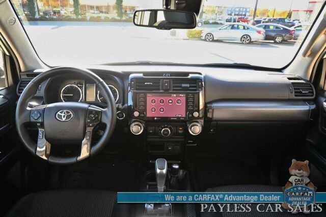 2024 Toyota 4Runner TRD Off Road / 4X4 / Power Driver's Seat / Lane Watch & Forward Collision Alert / Blind Spot Alert / Apple CarPlay & Android Auto / Back Up Cam / Bluetooth / Keyless Entry & Start / Aluminum Wheels / 1-Owner Anchorage AK