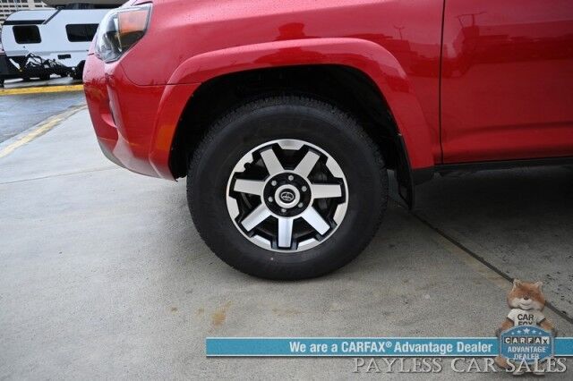2024 Toyota 4Runner TRD Off Road / 4X4 / Premium Cloth Seats / Adaptive Cruise Control / Lane Departure Alert / Apple CarPlay & Android Auto / Back Up Camera / Keyless Entry & Start / Tow Pkg / 19 MPG / 1-Owner Anchorage AK