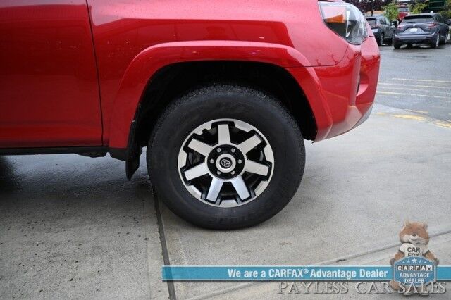 2024 Toyota 4Runner TRD Off Road / 4X4 / Premium Cloth Seats / Adaptive Cruise Control / Lane Departure Alert / Apple CarPlay & Android Auto / Back Up Camera / Keyless Entry & Start / Tow Pkg / 19 MPG / 1-Owner Anchorage AK