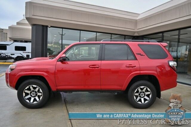 2024 Toyota 4Runner TRD Off Road / 4X4 / Premium Cloth Seats / Adaptive Cruise Control / Lane Departure Alert / Apple CarPlay & Android Auto / Back Up Camera / Keyless Entry & Start / Tow Pkg / 19 MPG / 1-Owner Anchorage AK