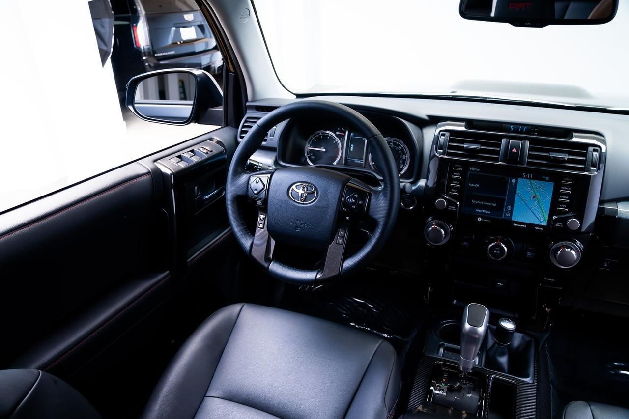 2024 Toyota 4Runner TRD Off-Road Premium 1 Owner Off Road Premium Package Portland OR