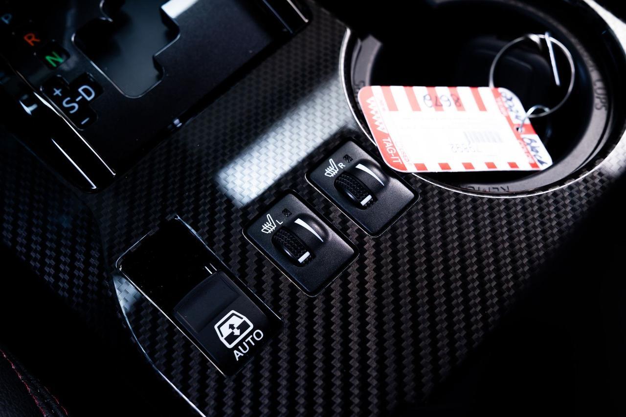 2024 Toyota 4Runner TRD Off-Road Premium 1 Owner Off Road Premium Package Portland OR