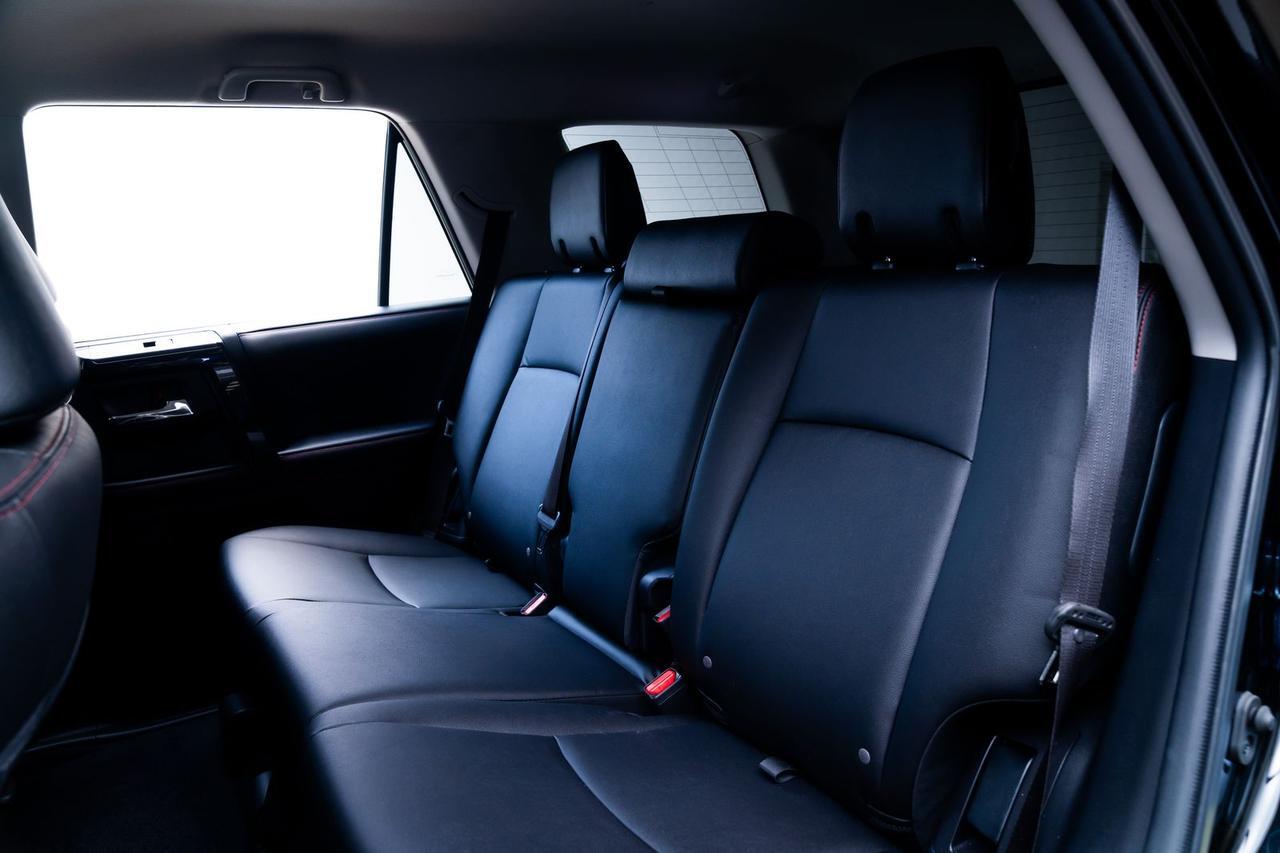 2024 Toyota 4Runner TRD Off-Road Premium 1 Owner Off Road Premium Package Portland OR