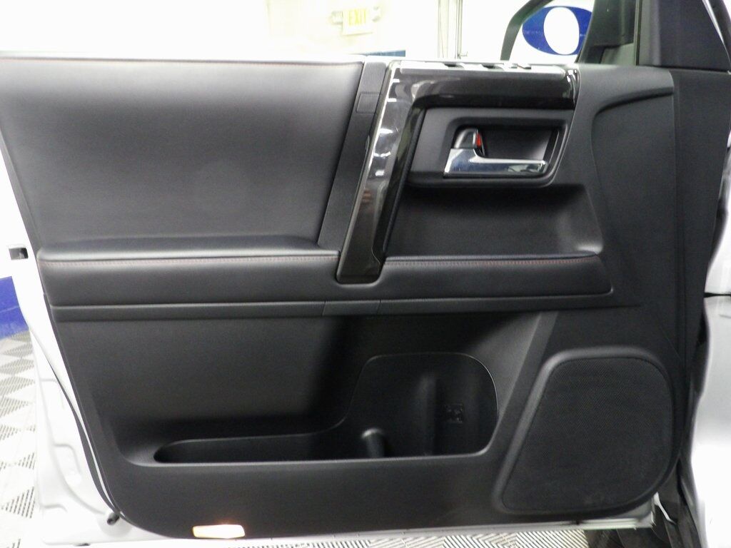 2024 Toyota 4Runner TRD Off-Road Premium 4WD Fond du Lac WI