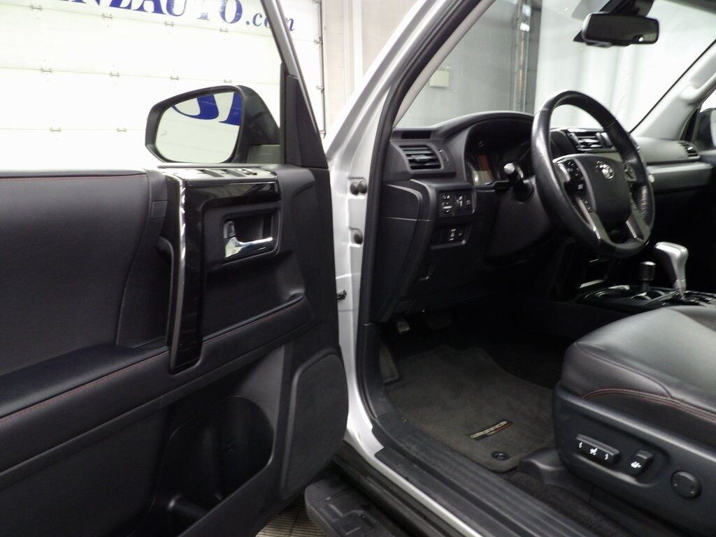 2024 Toyota 4Runner TRD Off-Road Premium 4WD Fond du Lac WI
