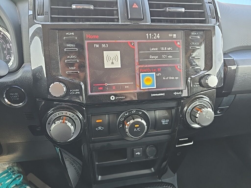 2024 Toyota 4Runner TRD Off-Road Premium 4WD Fond du Lac WI