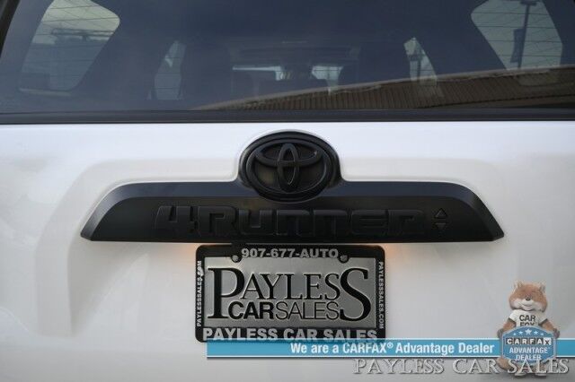 2024 Toyota 4Runner TRD Off Road Premium / 4X4 / Power & Heated Leather Seats / Heated Steering Wheel / Sunroof / NAV / Adaptive Cruise / Lane Depart & Blind Spot Alert / Apple CarPlay & Android Auto / Back Up Camera / Tow Pkg / 1-Owner Anchorage AK