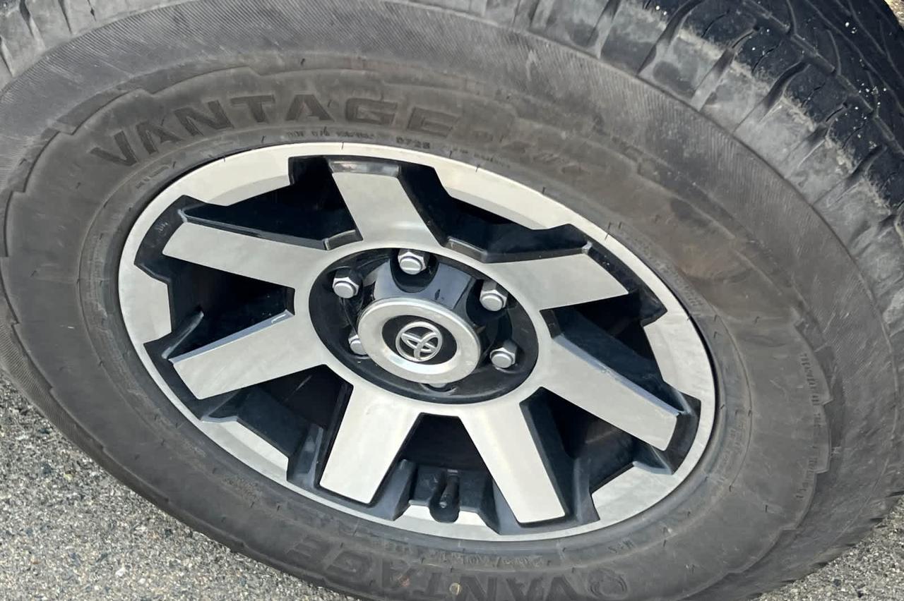 2024 Toyota 4Runner TRD Off Road Premium Roseville CA