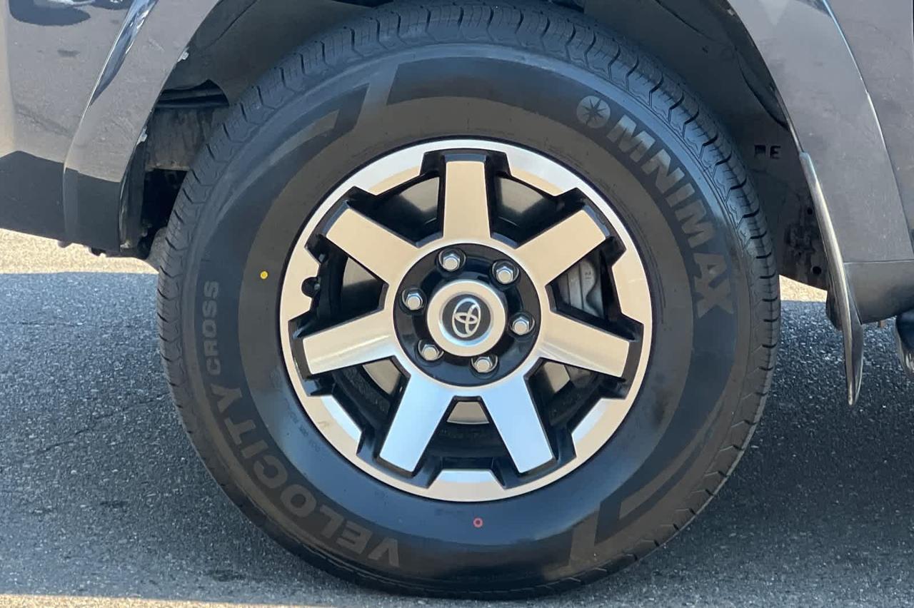 2024 Toyota 4Runner TRD Off Road Roseville CA