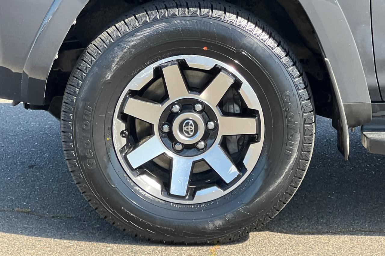 2024 Toyota 4Runner TRD Off Road Roseville CA