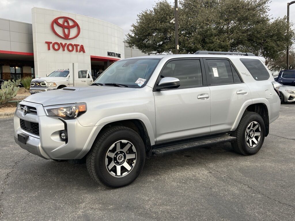 2024 Toyota 4Runner TRD Off-Road
