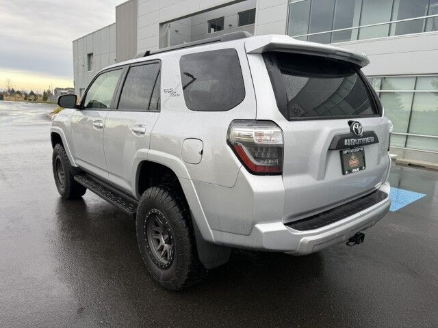 2024 Toyota 4Runner TRD Off Road