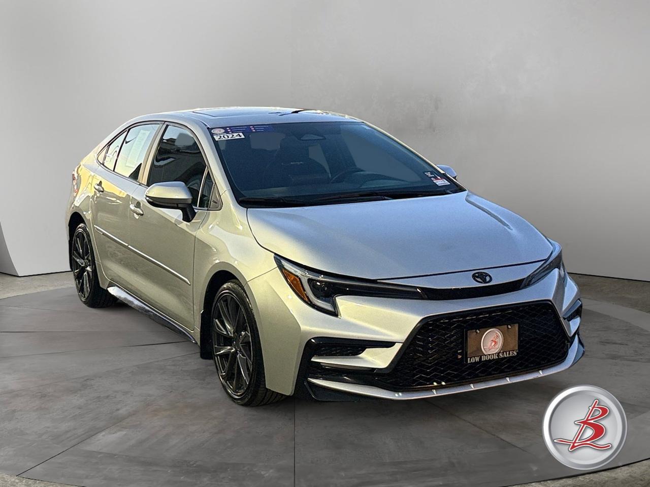 2024 Toyota COROLLA SE 19,114 mi.