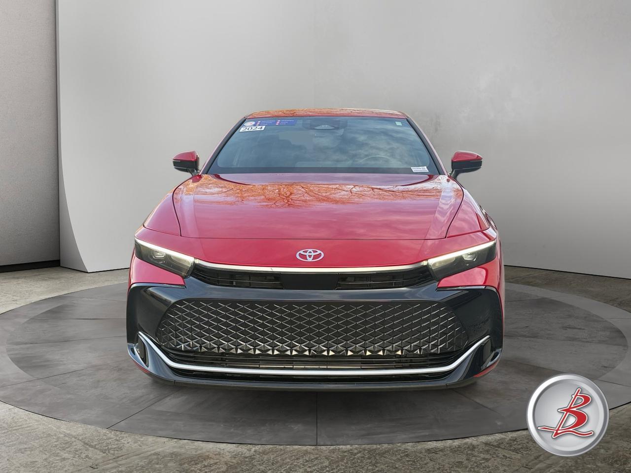 2024 Toyota CROWN XLE