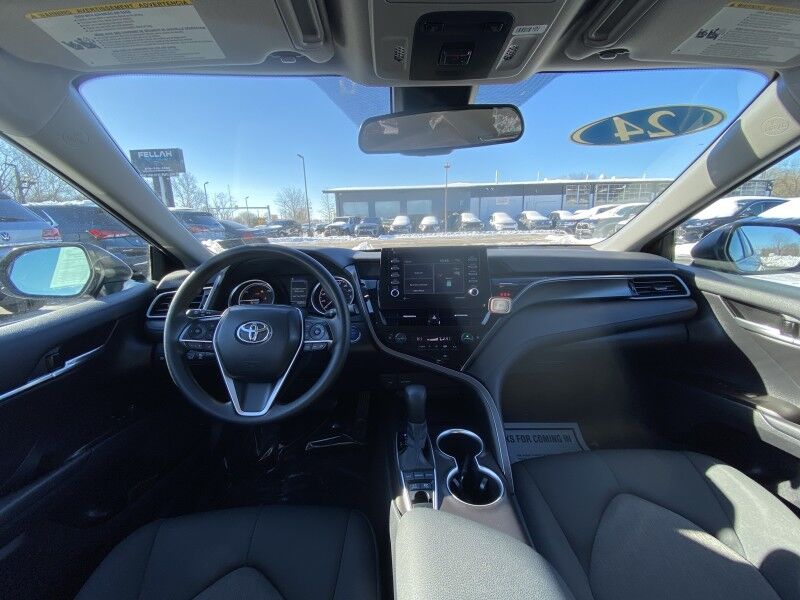 2024 Toyota Camry Hybrid LE Bristol  PA